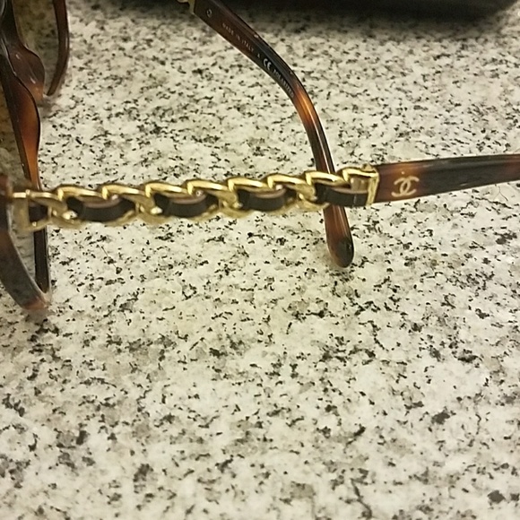 💜 AUTH CHANEL Cat Eye Polarized Chain Detailed - Picture 8 of 8
